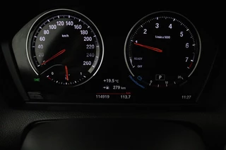 BMW 1 Serie BMW 1-serie 118i High Executive Automaat (GROOT-NAVIGATIE, STOELVERWARMING, LED, LEDER, CAMERA, GOED ONDERHOUDEN) - afbeelding nr 21