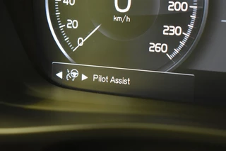 Volvo XC40 Volvo XC40 T3 163pk Aut. Business Pro | Schuifdak | Audio-Line | Driver Ass - afbeelding nr 26