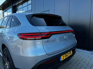 Mercedes-Benz EQC Mercedes-Benz EQC 400 4MATIC Business Solution AMG 80 kWh | Dak | Zwarte hemel | Half leder | Zeer netjes - afbeelding nr 33