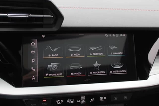 Audi A3 Audi A3 Limousine 30 TFSI S edition / Panoramadak / Camera / Head-up / Luxe Leder / B&O / Carbon spoiler / Dodehoek / Navigatie / ACC / DAB - afbeelding nr 20