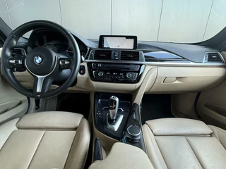 BMW 3 Serie BMW 3-serie Touring 318i M Sport AUTOMAAT*DEALERONDERHOUDEN - afbeelding nr 2