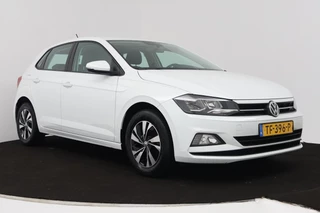 Volkswagen Polo Volkswagen Polo 1.0 TSI Comfortline (PARKEERSENSOREN, CRUISE ADAPTIEF, NAVIGATIE, CARPLAY, NL-AUTO, GOED ONDERHOUDEN) - afbeelding nr 20