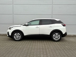 Peugeot 3008 Peugeot 3008 1.2 PureT Blue Lease Executive Trekhaak Camera - afbeelding nr 2