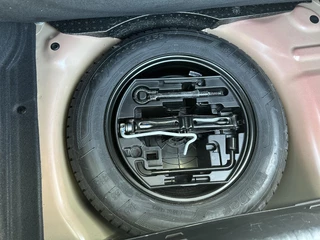 Citroën C3 Citroen C3 1.2 PureTech S&S Shine 2e Eigenaar,Apple Carplay,Cruise,Clima,Trekhaak,Camera,Dealer Onderhouden,N.A.P,110pk,APK tot 03-2026 - afbeelding nr 32