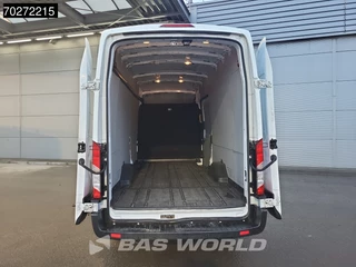 Ford Transit Ford Transit 130pk 130PK L4H3 RWD Airco Cruise Parkeersensoren 12m3 Airco Cruise control - afbeelding nr 3