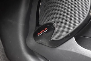 Renault Clio Renault Clio ESTATE 0.9 TCE ZEN / NL AUTO / NAVI / PDC / TREKHAAK - afbeelding nr 13