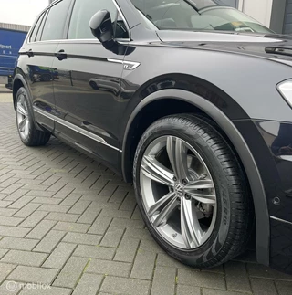 Volkswagen Tiguan Volkswagen Tiguan 1.4 TSI DSG R-Line 150PK/PANO/CAM - afbeelding nr 18