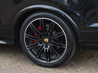 Porsche Cayenne Porsche Cayenne GTS 3.6 V6 440PK / PDK / CARBON / LED - afbeelding nr 56
