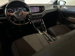 Volkswagen Polo Volkswagen Polo 1.0 TSI HIGHL.BNSR RIJKLAAR l PDC l AIRCO l LMV l ACC - afbeelding nr 17