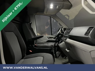 Volkswagen Crafter Volkswagen Crafter 2.0 TDI 140 pk Automaat L4H3 L3H2 RIJKLAAR Euro6 Airco | Camera | Apple Carplay Android Auto, Chauffeursstoel, Stoelverwarming, 3000kg Trekhaak - afbeelding nr 11