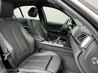 BMW 3 Serie BMW 3-serie 330e LCI High Executive | CarPlay | Led | NAP - afbeelding nr 16