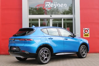 Alfa Romeo Tonale Alfa Romeo Tonale 1.5T 160PK AUTOMAAT Hybrid Ti | NIEUWE AUTO! | ELEKTRISCH BEDIENBARE VOORSTOELEN MET GEHEUGENFUNCTIE | HARMAN EN KARDON AUDIO | FULL LED KOPLAMPEN | 18
