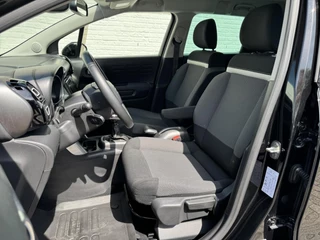 Citroën C3 Aircross Citroen C3 AIRCROSS 1.2 PureTech S&S C-Series Cruise control Climate control Navigatie Parkeersensor achter - afbeelding nr 3