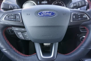 Ford EcoSport Ford Ecosport 1.0 EcoBoost ST-Line 125PK Automaat Winterpack Climate Cruise Navi Parkeersensoren Achter Keyless Privacy Glass *Dealer Onderhouden* - afbeelding nr 19