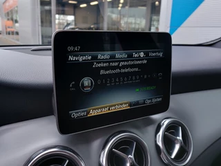Mercedes-Benz GLA Mercedes-Benz GLA 180 122pk Automaat Business Solution AMG | Origineel NL | Navi | Clima | Cruise | Keyless Entry | Pdc V+A+Assist+Camera | Licht+Regensensor | Stoelverwarming | 18''lm - afbeelding nr 14