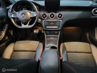 Mercedes-Benz A-Klasse Mercedes A-klasse A180 automaat, Business Solution AMG, Pano - afbeelding nr 2