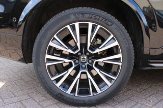 Volvo XC90 Volvo XC90 2.0 T8 Recharge AWD Plus Dark | Trekhaak | Panoramadak | 360 Camera - afbeelding nr 7