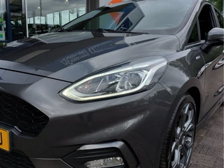 Ford Fiesta Ford Fiesta 1.0 EcoBoost 101pk ST-Line 5-Deurs | Navi | Apple Carplay + Android Auto | Clima | Cruise | Keyless Start | Pdc | Stoelverwarming | Rijstrook+Lichtsensor | Privacy Glass | 17''lm - afbeelding nr 45