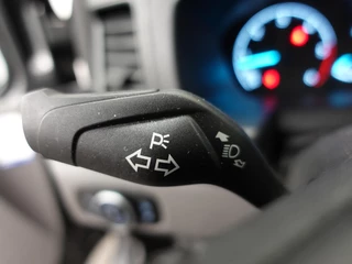 Ford Transit Custom Ford Transit Custom 300 2.0 TDCI 130pk L2H1 Trend Automaat Airco Navigatie Cruisecontrol Camera Parkeersensoren Trekhaak Betimmering - afbeelding nr 18