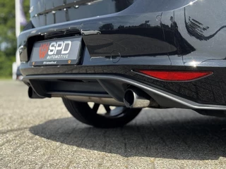 Volkswagen Golf Volkswagen Golf 2.0 TSI GTI|300PK|Pano|Adaptive cruise|Leder - afbeelding nr 41