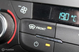 Ford Focus Ford Focus Wagon 1.0 Titanium|125Pk|Navi|Trekhaak|Boekje|Nap - afbeelding nr 20