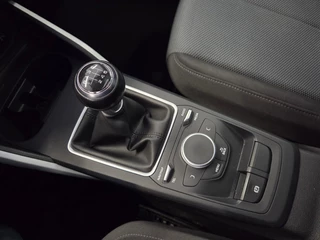 Audi Q2 Audi Q2 116pk TFSI Design PL. | Panodak | Navi | Trekhaak - afbeelding nr 18