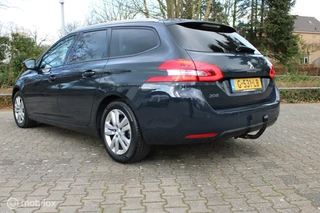 Peugeot 308 Peugeot 308 SW 1.2 PureTech Blue Lease Executive. Apple carplay/android auto, Navi full map, Pdc voor/achter, cruise control, Clima, Esp, Privacy glas achter, Cruise control, Line assistent. - afbeelding nr 3