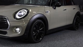 MINI Cooper Mini Mini 1.5 Cooper Chili / AUT / 5 Deurs / Open Panoramadak / Navi / Ecc / Elek Pakket / Led / Pdc / 17 Inch - afbeelding nr 40