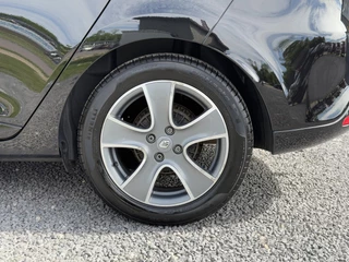 Renault Clio Renault Clio Estate 0.9 TCe Night&Day 2e Eigenaar,Navi,Airco,Cruise,PDC,Trekhaak,Dealer Onderhouden,N.A.P,APK tot 08-2025 - afbeelding nr 25