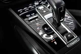 Porsche Cayenne | Carbon Exterieur | Carbon Dak | 22'' GT Design Wielen | Sportuitlaat | - afbeelding nr 29