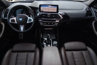 BMW X4 BMW X4 XDrive30i M Sport / PANODAK / ACC / KEYLESS / HUD / 360 / 21'' - afbeelding nr 6