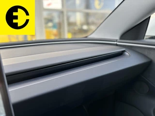 Tesla Model 3 Tesla Model 3 Performance AWD 78 kWh | Pano |Autopilot |stoelverwarming - afbeelding nr 33