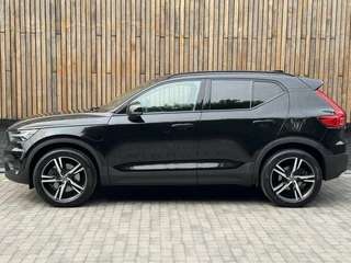 Volvo XC40 Volvo XC40 1.5 T5 Twin Engine R-Design Automaat | Achteruitrijcamera | LED verlichting | Trekhaak uitklapbaar | Stoelverwarming | Climate control | Cruise control adaptief | Dode hoek detectie | Getint glas | Parkeersensoren voor en achter - afbeelding nr 60