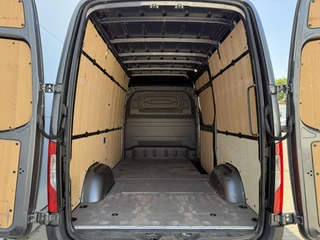 Mercedes-Benz Sprinter Automaat L2H2 Airco Cruise Control Lane Assist Camera Carplay Dodehoek waarschuwing Parkeersensoren voor achter - afbeelding nr 12