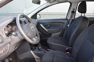 Dacia Sandero Dacia Sandero 0.9 TCe Lauréate | Navigatie | Trekhaak | Airco | - afbeelding nr 7