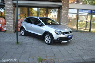Volkswagen Polo Volkswagen Polo 1.2 TSI First Edition|106.262km|Stoelverw|AC - afbeelding nr 2