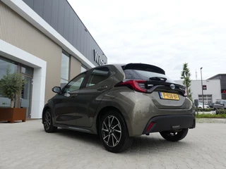 Toyota Yaris Toyota Yaris 1.5 Hybride Dynamic | Apple Carplay | Camera | Navi | - afbeelding nr 31