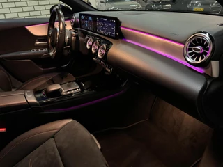 Mercedes-Benz A-Klasse Mercedes-Benz A-klasse 250 e AMG Line Night pakket - afbeelding nr 15