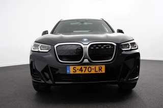 BMW iX3 BMW iX3 Executive 74 kWh M-sport  Leder Panoramisch schuif-kanteldak Navigatie Led Camera 360 Electrisch bedienbare achterklep - afbeelding nr 4