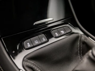 Opel Grandland X Opel Grandland X 1.2 Turbo Edition (APPLE CARPLAY, GROOT NAVI, LEDER, CRUISE, SPORTSTOELEN, PARKEERSENSOREN, LANE ASSIST, NIEUWE APK, NIEUWSTAAT) - afbeelding nr 23