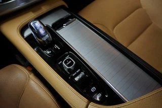 Volvo XC90 Volvo XC90 2.0 T8 TWIN ENGINE R-DESIGN PANORAMADAK - afbeelding nr 25