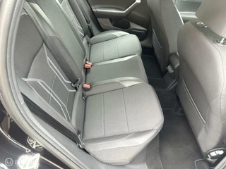 Volkswagen Polo Volkswagen Polo 1.0 TSI 95PK COMFORTLINE PARKEERSENSOREN ADAPTIVE CRUISE CONTROLE CARPLAY 17 INCH VELGEN MOOIE AUTO!! - afbeelding nr 10