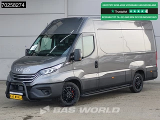 Iveco Daily 35S21 BPM VRIJ! 3.0L Black Edition Automaat 210PK L2H2 2025-Model 3,5t Trekvermogen ACC LED CarPlay Camera Parkeersensoren Euro6 L2 12m3 Airco