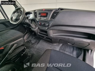 Iveco Daily Iveco Daily 35C14 Kipper Dubbel Cabine met Kist 3500kg trekhaak Airco Cruise Kieper Tipper Benne 1m3 Airco Dubbel cabine Trekhaak Cruise control - afbeelding nr 10