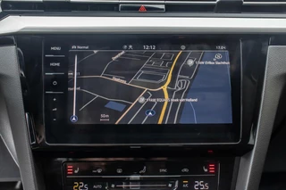 Volkswagen Passat Volkswagen Passat Variant 2.0 TSI R-Line Business+, Pano - afbeelding nr 26