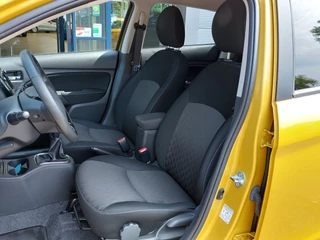 Mitsubishi Space Star Mitsubishi Space Star 1.2 80pk Nova 5-Deurs | 1ste Eigenaar | Navi | Apple Carplay+Android Auto | Clima | Cruise | Licht+Regensensor | Keyless Entry | Stoelverwarming | Pdc | Privacy Glass | 14''lm - afbeelding nr 9