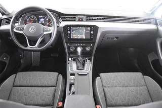Volkswagen Passat Volkswagen Passat Variant 1.5 TSI DSG *1ste eigenaar*Navigatie*Park assist* - afbeelding nr 9