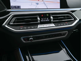 BMW X5 (INCL-BTW) *NAPPA-FULL-LEATHER | ADAPT.CRUISE | FULL-LED | MEMORY-PACK | DIGI-COCKPIT | HARMAN/KARDON | COMFORT-SEATS | NAVI-FULLMAP | CAMERA | AMBIENT-LIGHT | DAB+ | SHIFT-PADDLES | TOWBAR | - afbeelding nr 13