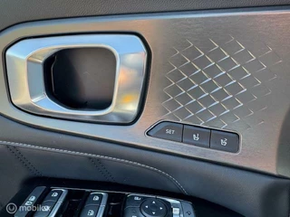 Kia Sorento Kia Sorento 1.6T 267pk PHEV 4WD Automaat ExlusiveLine 7pers.Panorama dak  , Trekhaak afneembaar , 55 km volledig elektrisch rijden , hierna hybride aandrijving  ,  Stoel & Stuur Verwarming, Autonoom parkeren , 3600o camera , Keyless - afbeelding nr 45