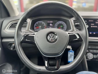 Volkswagen T-Roc Volkswagen T-Roc 1.5 TSI Style / Navigatie / Etc.. - afbeelding nr 11